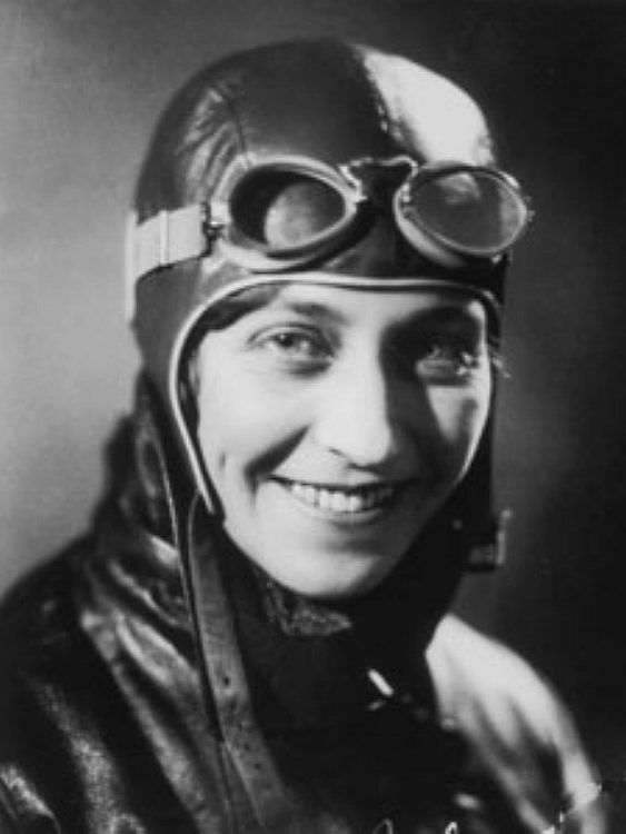 Amy Johnson photo portrait