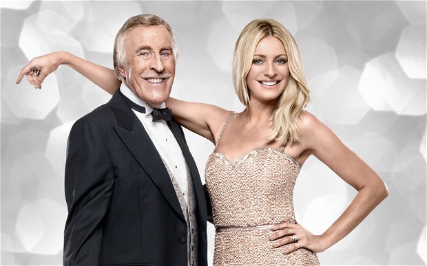 Bruce Forsyth and Tess Daly, present Strictly Come Dancing